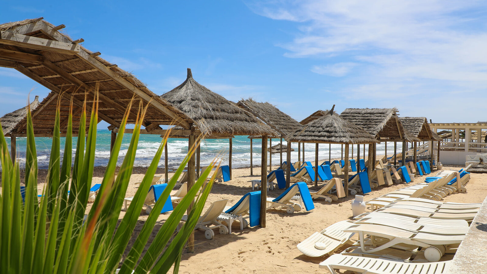 Is Tunisia Worth it in September: Weather, Sea and the Chehili Wind